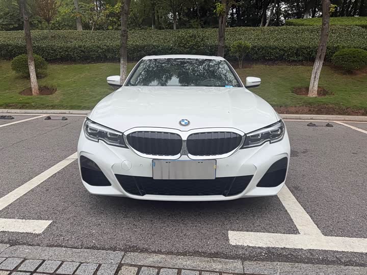 Фото 2 - BMW 3 Series