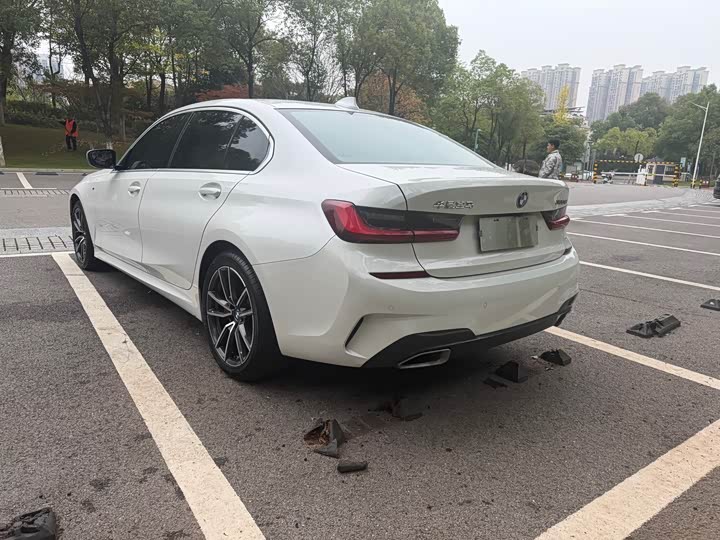 Фото 9 - BMW 3 Series