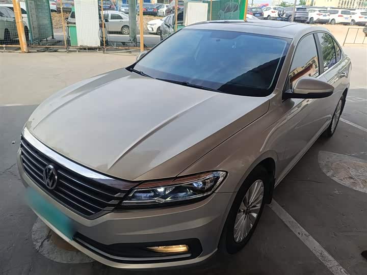 Фото 1 - Volkswagen Lavida