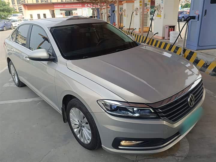 Фото 4 - Volkswagen Lavida