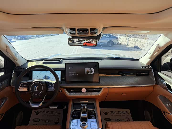 Фото 11 - Tank 500 Hybrid