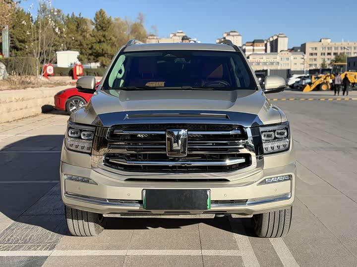 Фото 5 - Tank 500 Hybrid