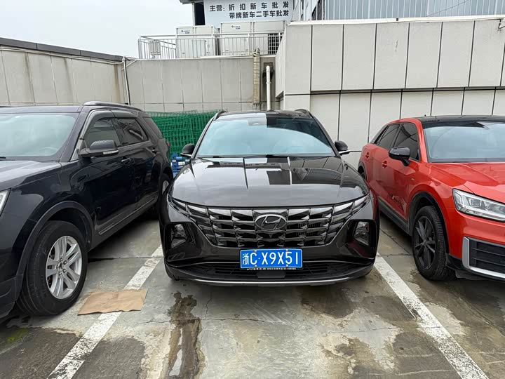 Фото 2 - Hyundai Tucson L