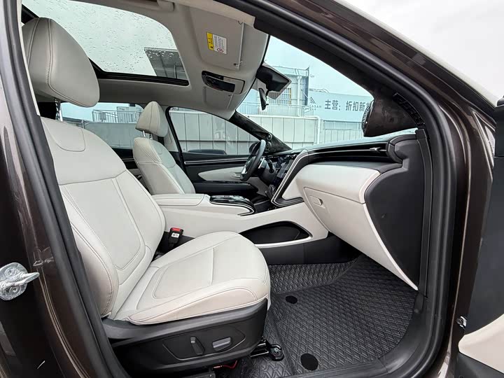 Фото 9 - Hyundai Tucson L