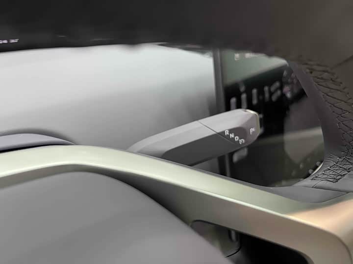 Фото 11 - Avatr 12