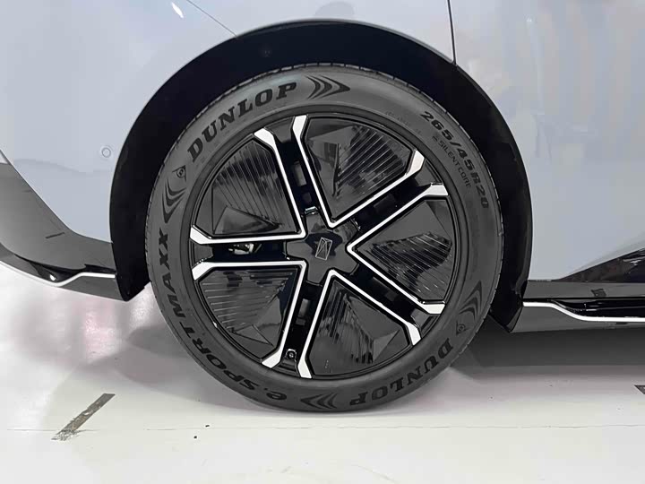 Фото 23 - Avatr 12