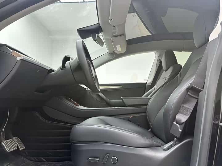 Фото 7 - Tesla Model Y