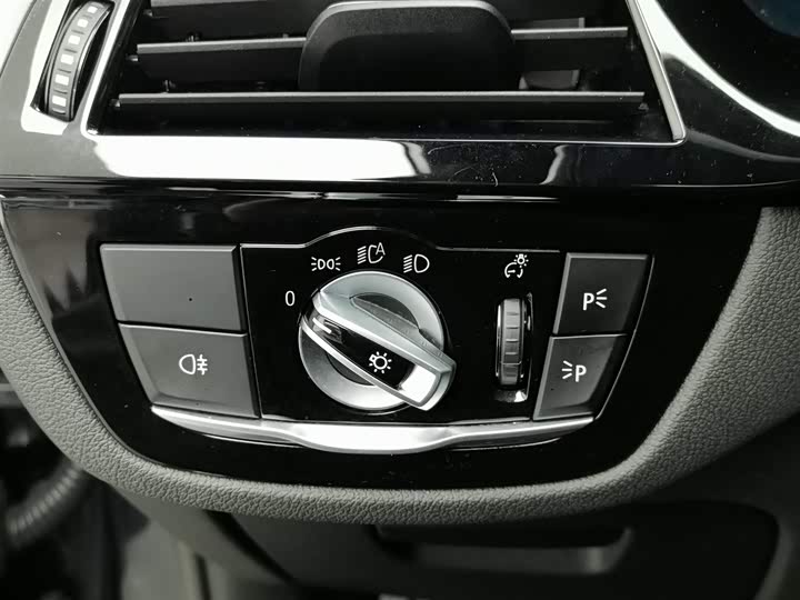 Фото 21 - BMW 5 Series