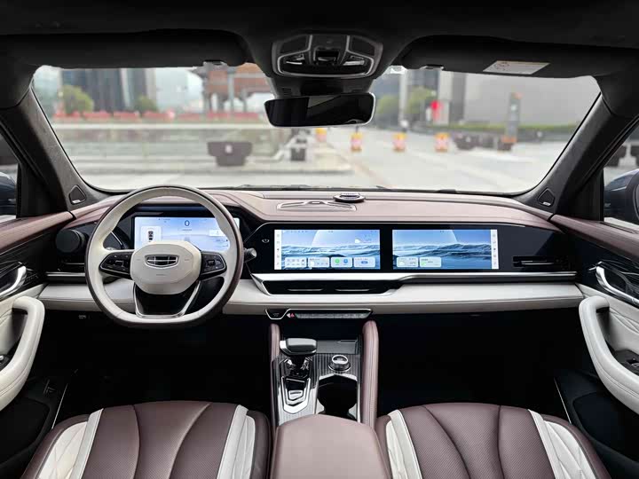 Фото 5 - Geely Monjaro