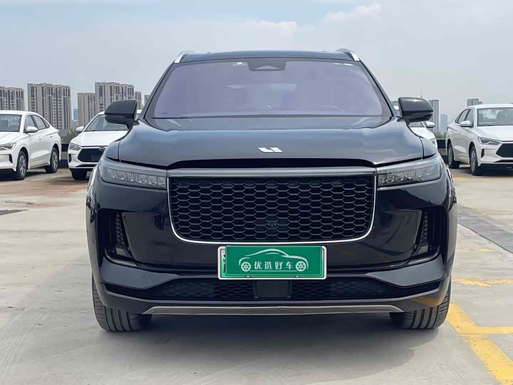 Фото 2 - LiXiang One