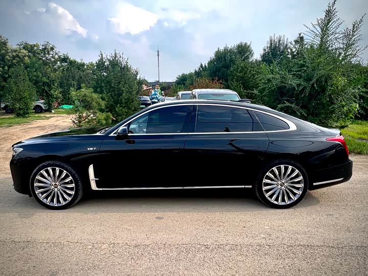 Фото 8 - Hongqi H9