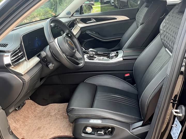 Фото 9 - Hongqi H9