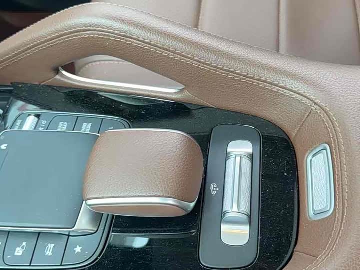 Фото 4 - Mercedes-Benz GLE-Class