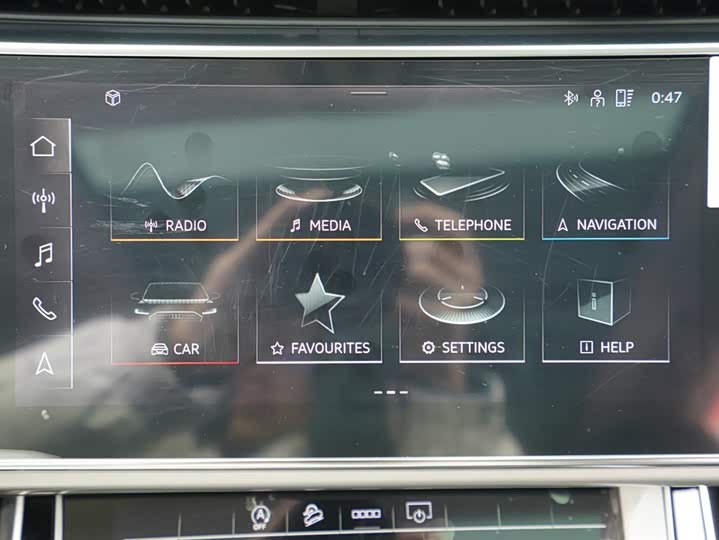 Фото 8 - Audi Q7