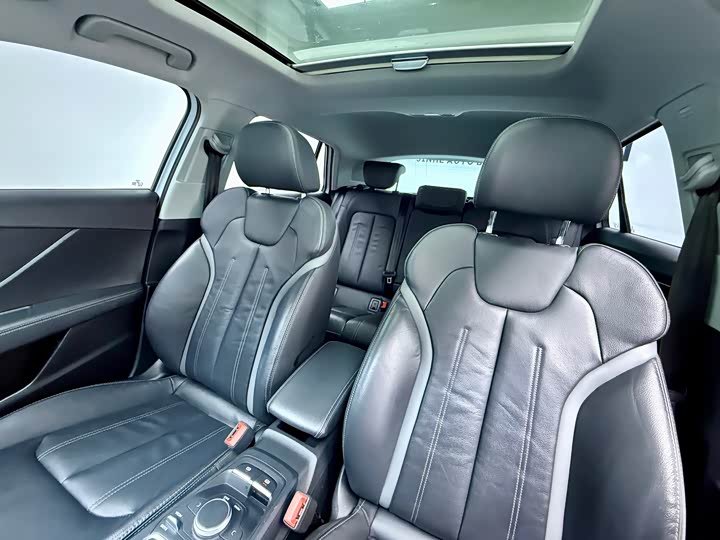 Фото 11 - Audi Q2L