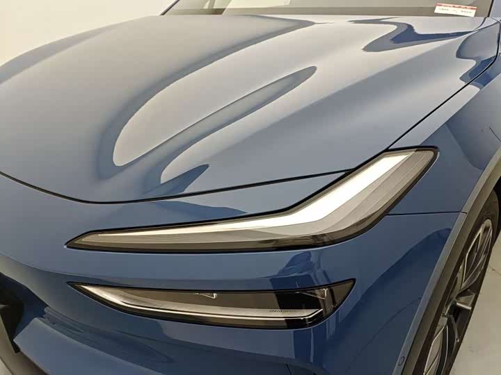 Фото 13 - Nio Onvo L60