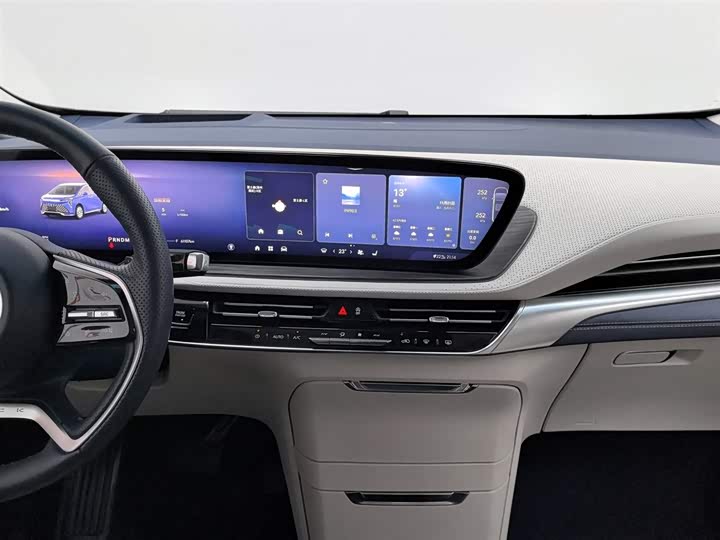 Фото 12 - Buick GL8 Century