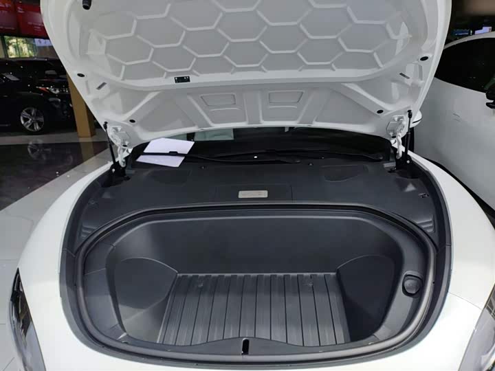 Фото 20 - Xiaomi SU7