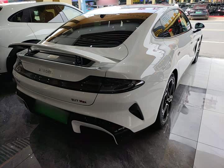 Фото 7 - Xiaomi SU7