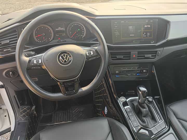 Фото 10 - Volkswagen Tayron