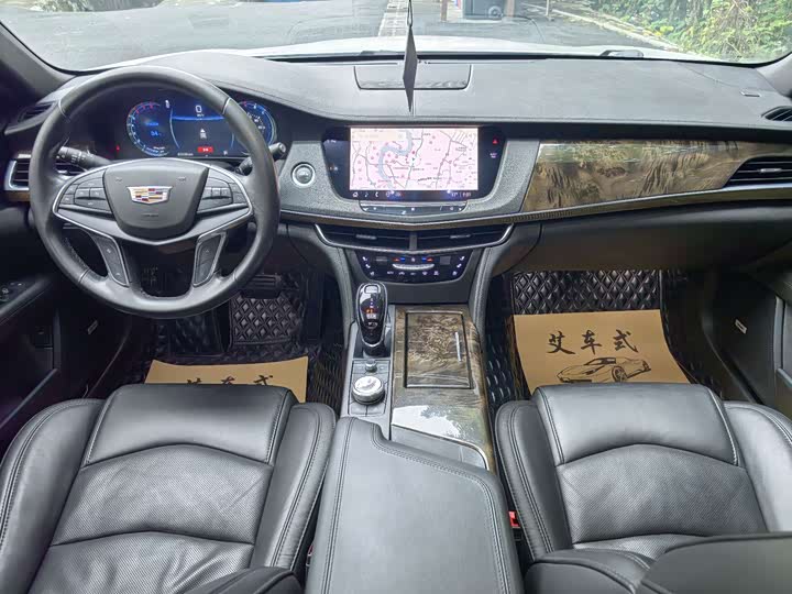 Фото 9 - Cadillac CT6