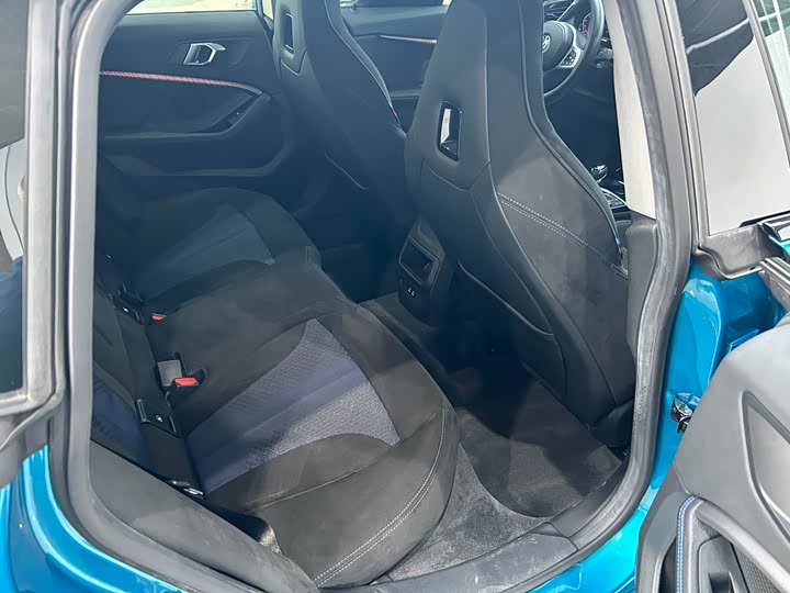 Фото 25 - BMW 2 Series