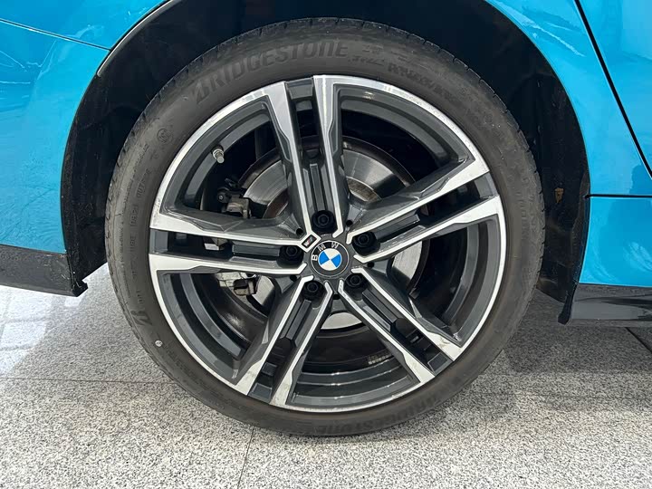 Фото 27 - BMW 2 Series