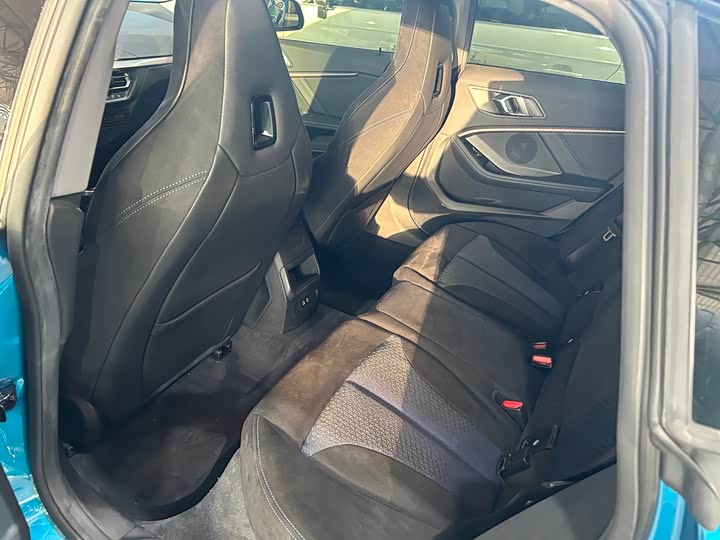 Фото 33 - BMW 2 Series