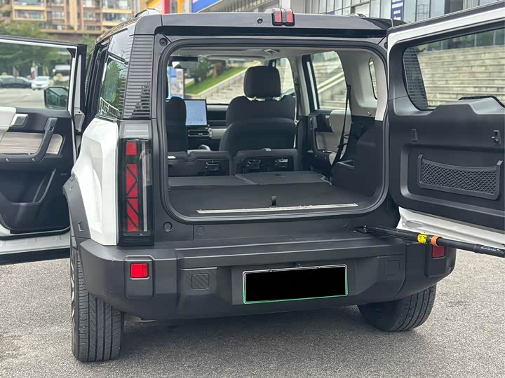 Фото 16 - Chery iCar 03