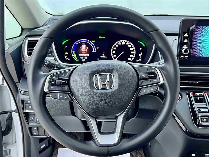 Фото 12 - Honda Odyssey