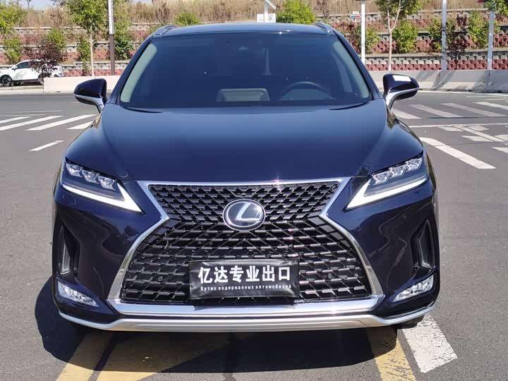 Фото 2 - Lexus RX