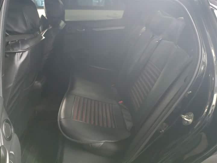 Фото 17 - Honda Civic