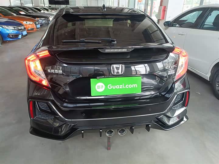 Фото 6 - Honda Civic