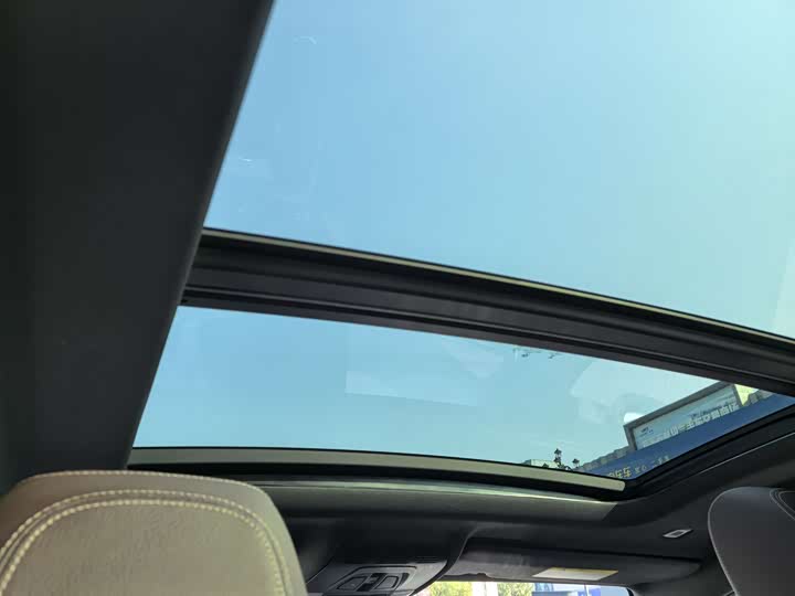 Фото 15 - BMW X2