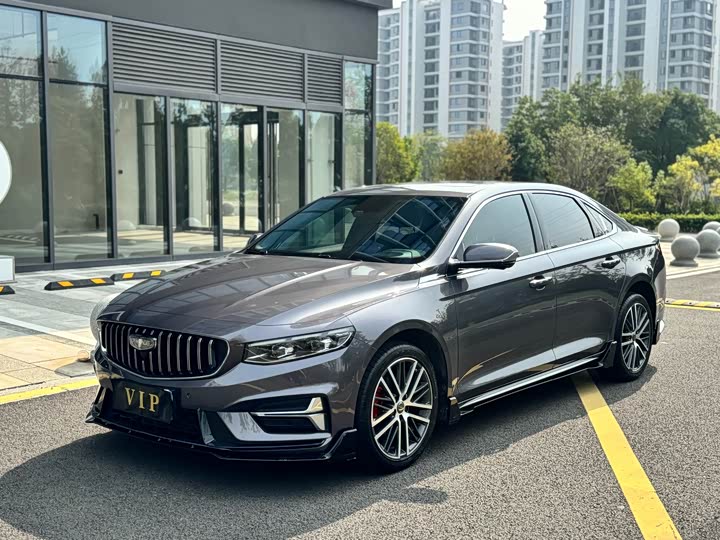 Фото 1 - Geely Preface