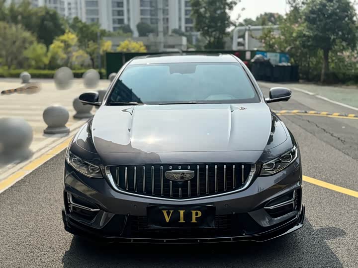 Фото 2 - Geely Preface