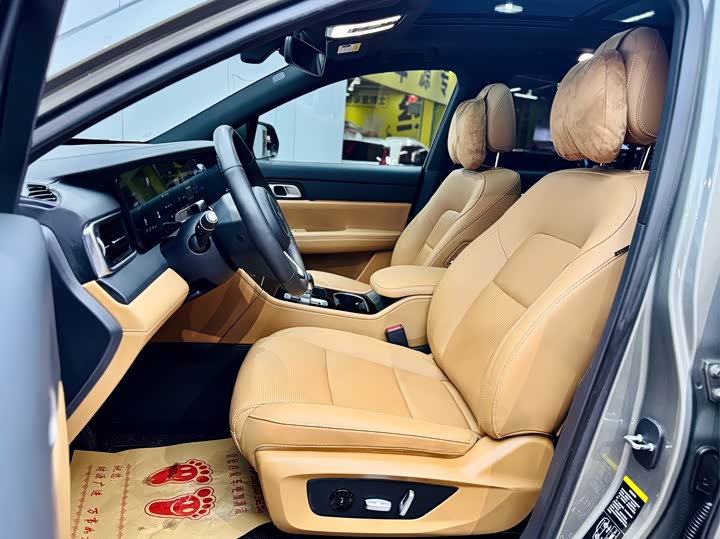 Фото 9 - LiXiang One