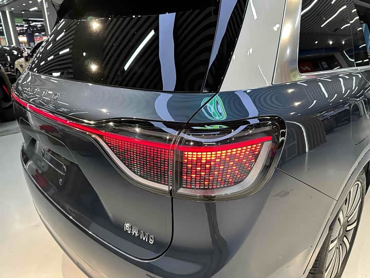 Фото 21 - Aito M9