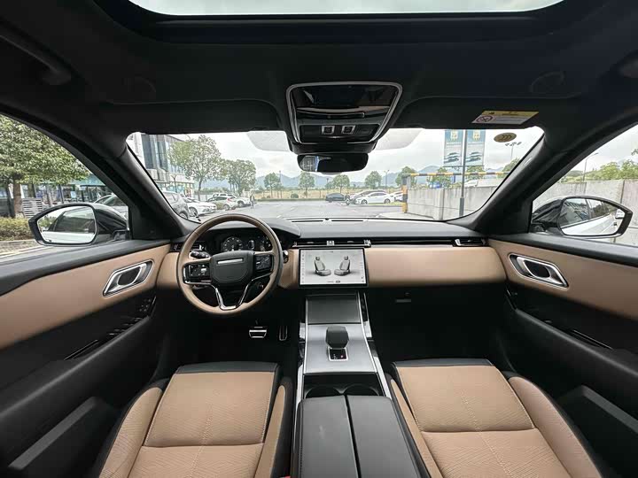 Фото 14 - Land Rover Range Rover Velar