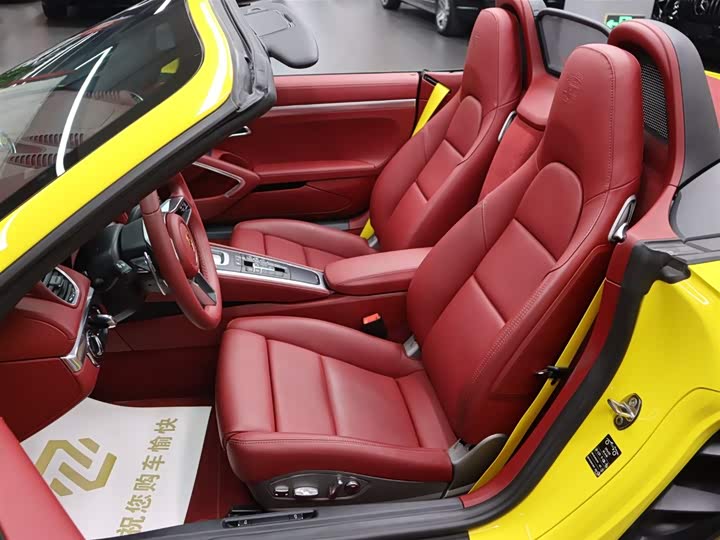 Фото 8 - Porsche 718