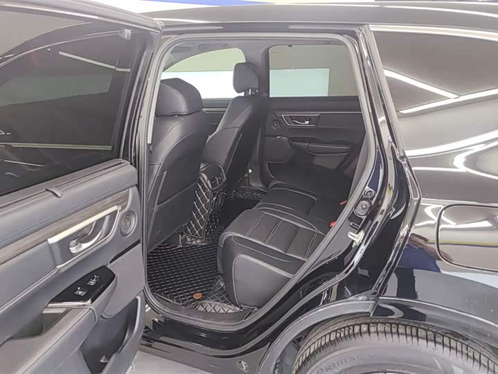 Фото 11 - Honda CR-V Hybrid