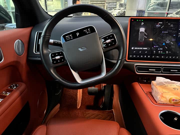 Фото 9 - LiXiang L7