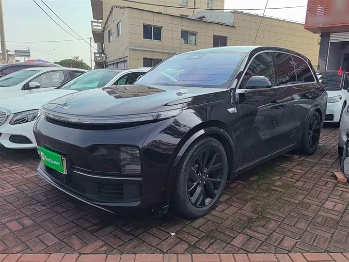 Фото 1 - LiXiang L8