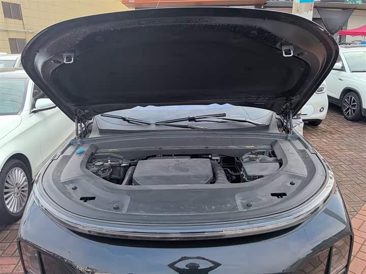 Фото 20 - LiXiang L8