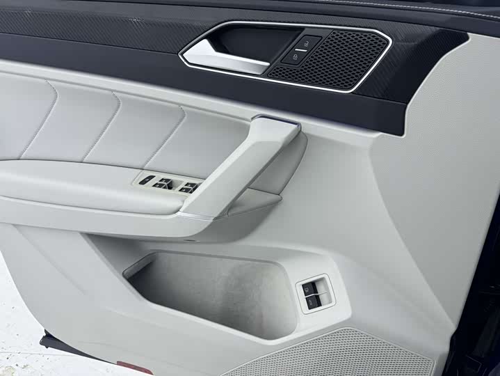 Фото 20 - Volkswagen Tayron GTE Hybrid