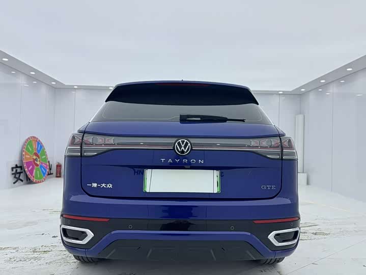Фото 8 - Volkswagen Tayron GTE Hybrid
