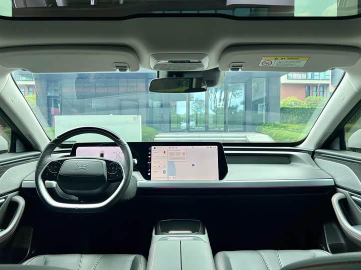 Фото 12 - XPeng P7