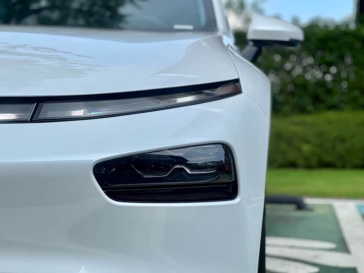 Фото 23 - XPeng P7