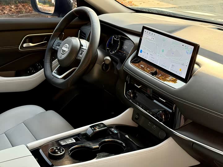 Фото 19 - Nissan X-Trail