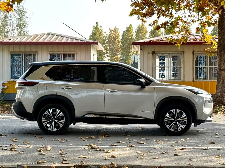 Фото 4 - Nissan X-Trail